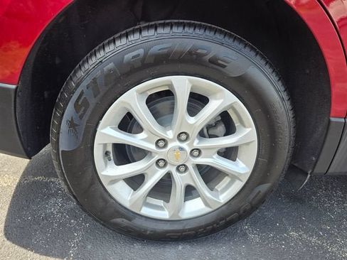 Used 2018 Chevrolet Equinox LT AWD/4WD image 12