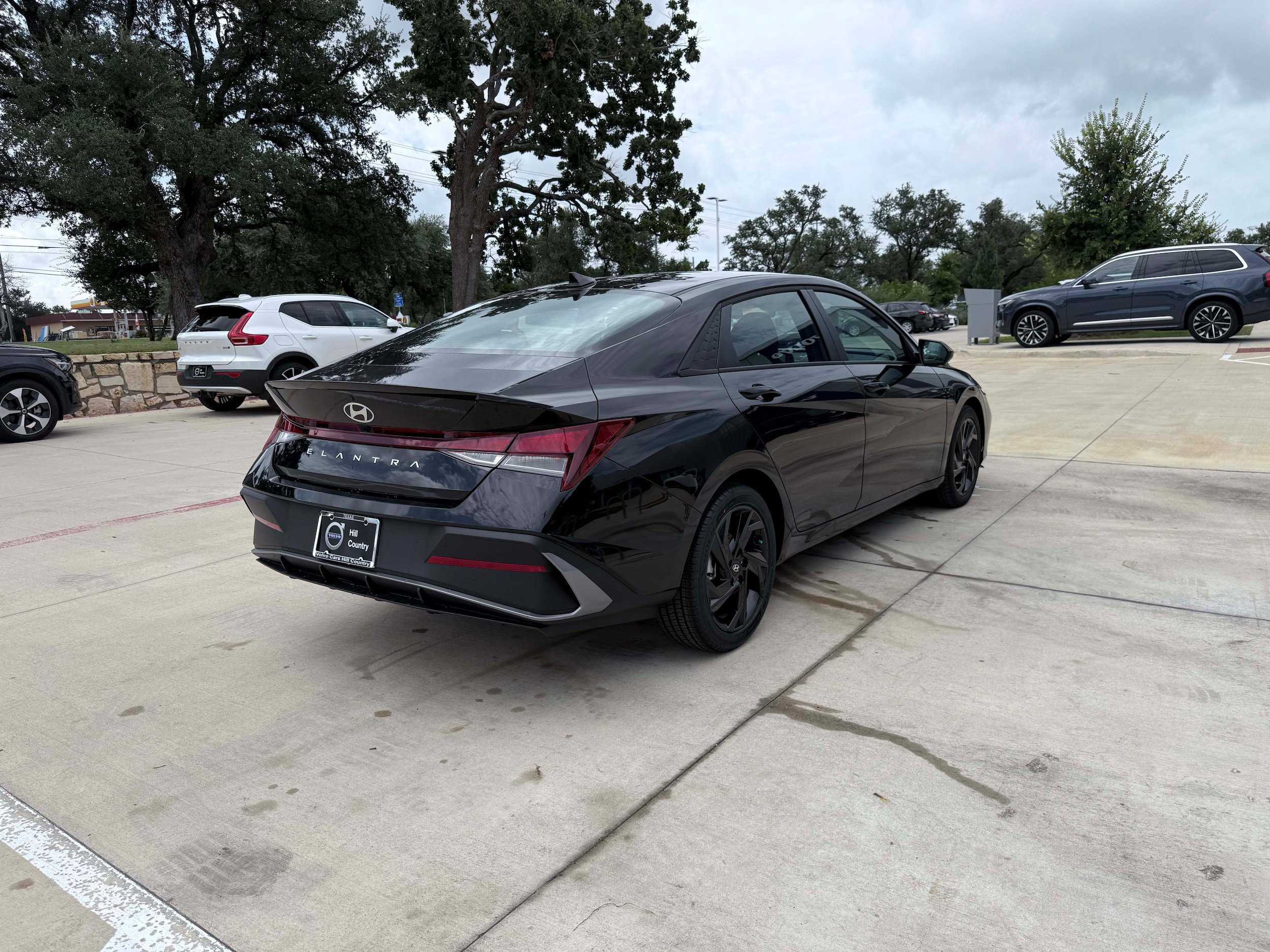 Used 2026 Hyundai Elantra Sport FWD image 6