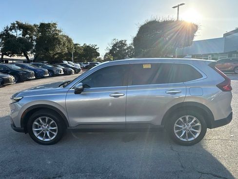 Used 2025 Honda CR-V EX-L image 2