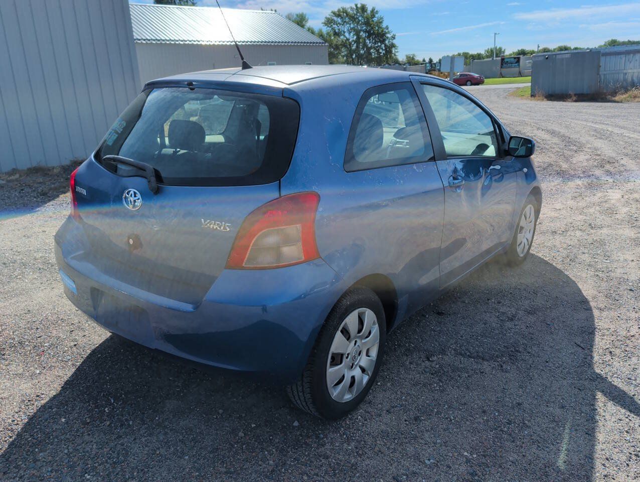 Used 2008 Toyota Yaris 2-Door Hatchback FWD image 5