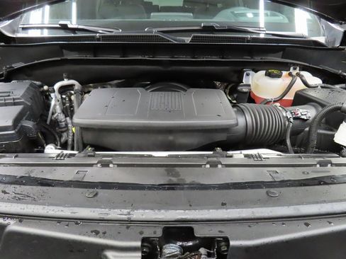 Used 2024 GMC Yukon AT4 image 31