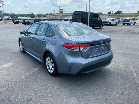 Used 2024 Toyota Corolla LE FWD image 5