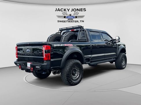 Used 2023 Ford F250 Lariat w/ Lariat Ultimate Package AWD/4WD image 5