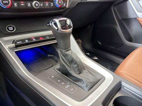 Used 2024 Audi Q3 2.0T Premium Plus w/ Premium Plus Package image 17