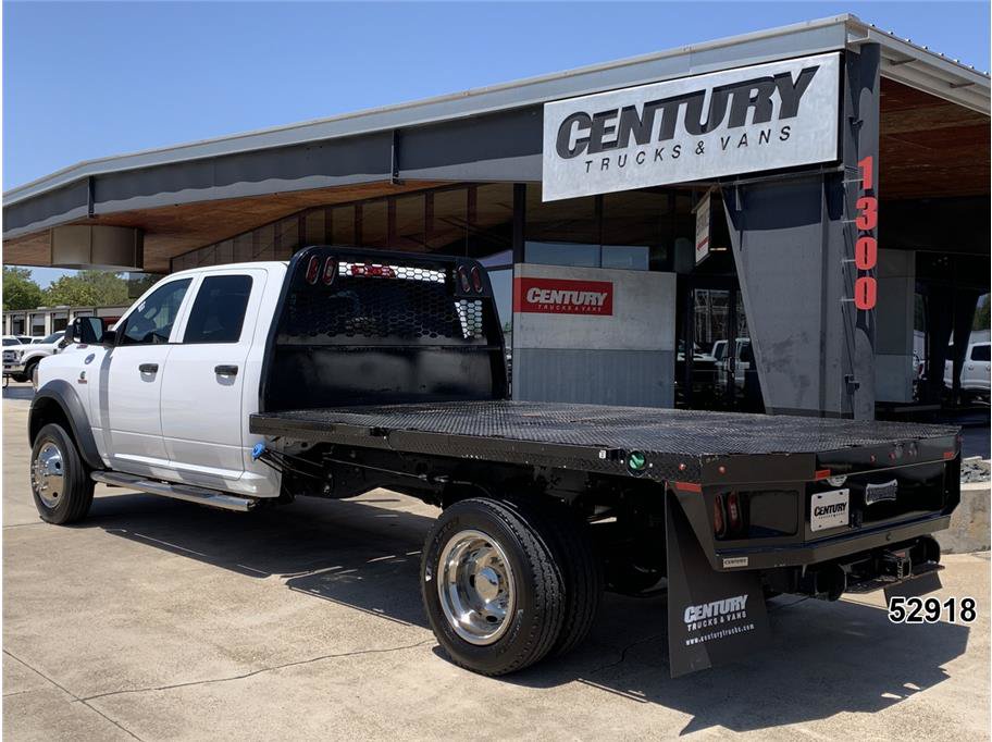 Used 2022 RAM 5500 Tradesman w/ Chrome Appearance Group AWD/4WD image 6