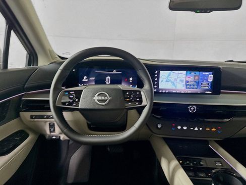 Certified 2025 Nissan Murano SL image 25