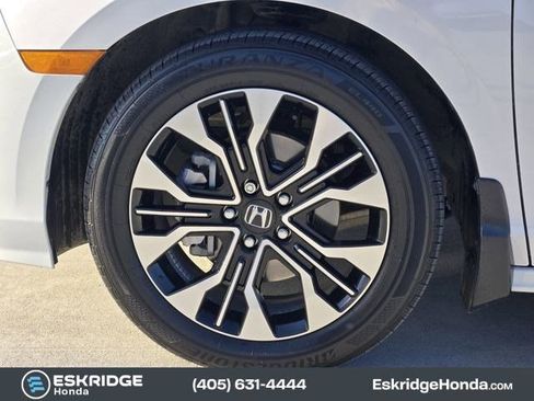 Used 2025 Honda Odyssey Elite image 14