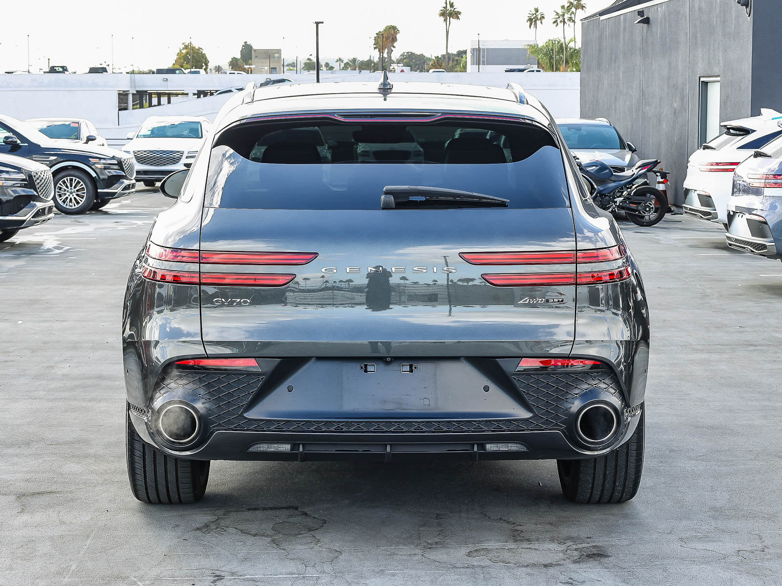 Used 2024 Genesis GV70 3.5T Sport w/ Sport Advanced Package AWD/4WD image 5