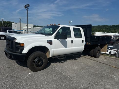 Used 2008 Ford F350 4x4 Crew Cab DRW Super Duty image 3