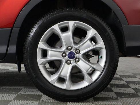 Used 2016 Ford Escape Titanium FWD image 16