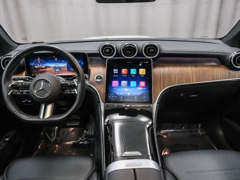 Certified 2025 Mercedes-Benz GLC 300 image 13