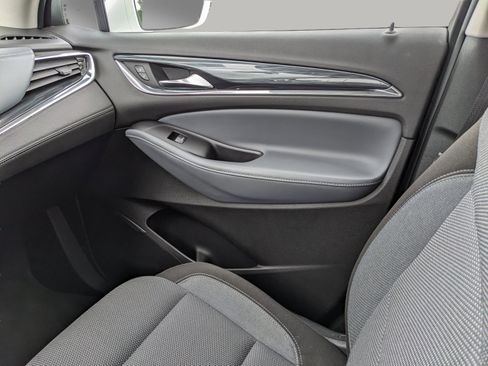 Used 2020 Buick Enclave Preferred FWD image 16