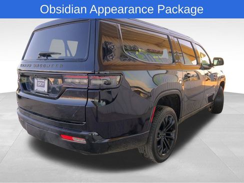 Used 2023 Jeep Grand Wagoneer L Series III w/ Rear Seat Video Group 1 image 7