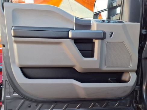 Used 2022 Ford F250 XLT w/ XLT Value Package image 15