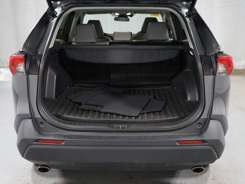 Certified 2022 Toyota RAV4 XLE Premium FWD image 35