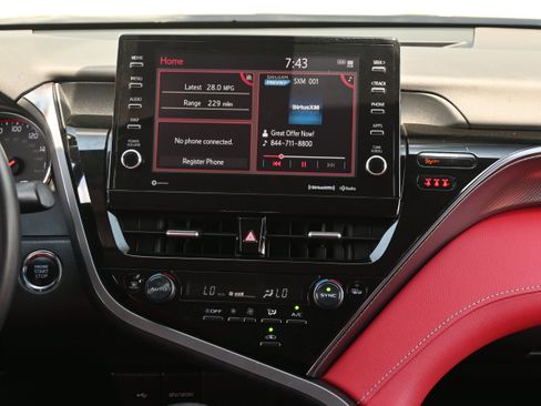 Used 2023 Toyota Camry XSE FWD image 29