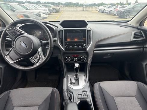 Used 2023 Subaru Crosstrek 2.0i Premium AWD/4WD image 11