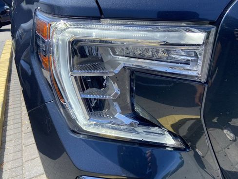 Used 2022 GMC Sierra 1500 AT4 w/ AT4 Premium Package image 33