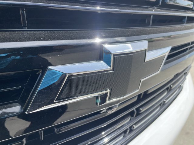 Used 2023 Chevrolet Tahoe RST w/ Luxury Package AWD/4WD image 30
