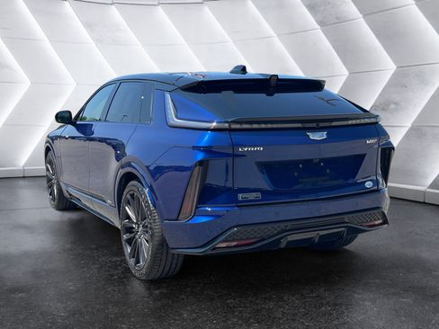 Certified 2026 Cadillac Lyriq V AWD/4WD image 4