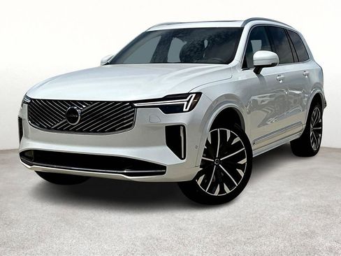 New 2026 Volvo XC90 B6 Plus w/ Protection Package Premier image 2