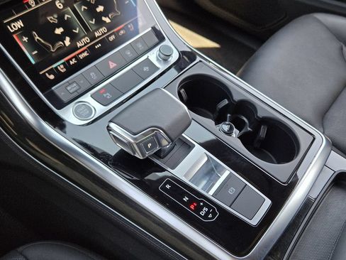Certified 2023 Audi Q7 3.0T Premium Plus w/ Premium Plus Package AWD/4WD image 25