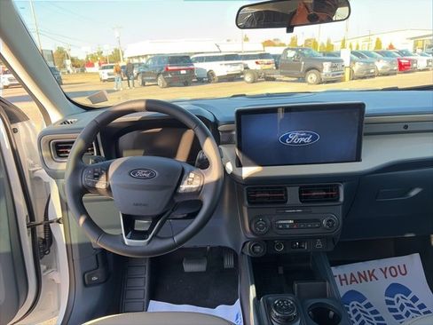 New 2025 Ford Maverick Lariat image 14