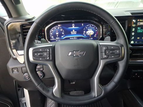 Used 2025 Chevrolet Silverado 1500 RST RWD image 13