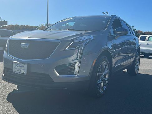 Used 2021 Cadillac XT5 Sportv w/ LPO, Floor Liner Package image 3