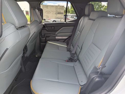 New 2026 Toyota 4Runner Trailhunter AWD/4WD image 9