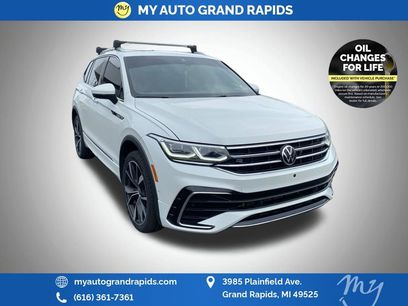 Used 2023 Volkswagen Tiguan SEL R-Line