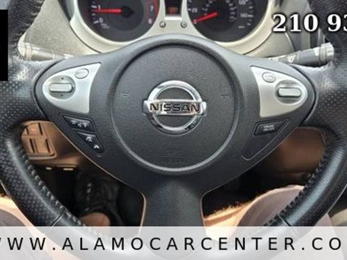 Used 2014 Nissan Juke SL FWD image 33