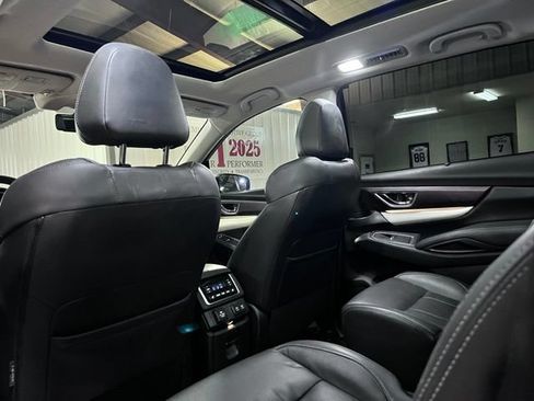 Used 2021 Subaru Ascent Touring w/ Popular Package #2A AWD/4WD image 9