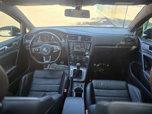 Used 2017 Volkswagen GTI Autobahn image 33