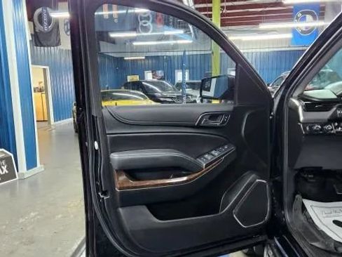 Used 2019 Chevrolet Tahoe LS w/ Max Trailering Package image 6