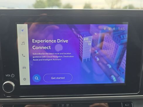 Certified 2025 Toyota Camry SE image 21