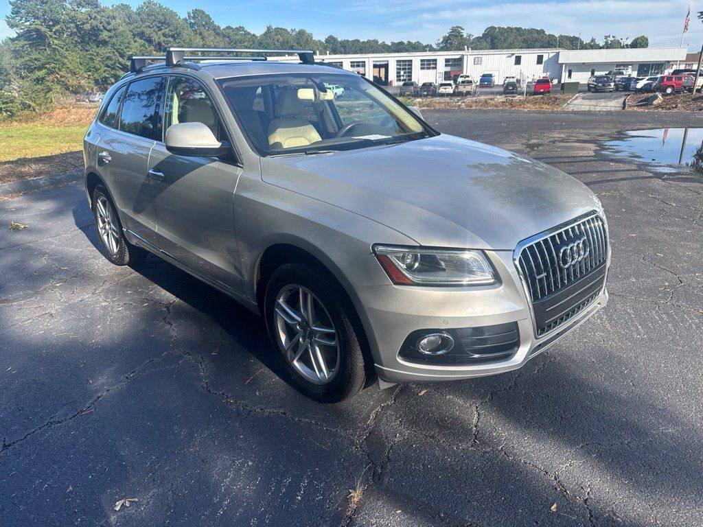 Used 2017 Audi Q5 2.0T Premium Plus w/ Technology Package AWD/4WD image 15