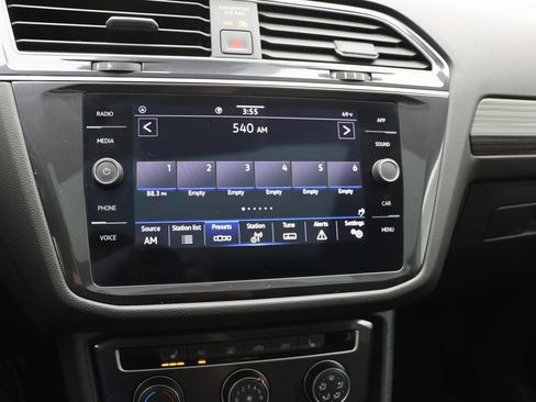 Used 2024 Volkswagen Tiguan Wolfsburg Edition image 23