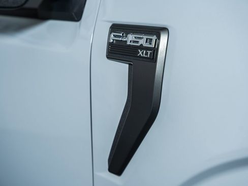 Certified 2022 Ford F150 XLT w/ Equipment Group 302A High image 16