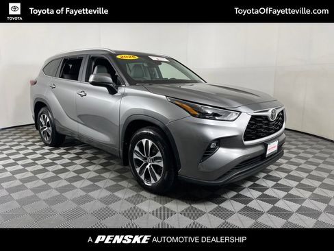 Certified 2026 Toyota Highlander XLE AWD/4WD image 19