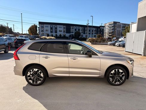 Used 2026 Volvo XC60 B5 Plus w/ Protection Package Premier AWD/4WD image 8