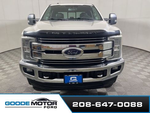 Used 2017 Ford F250 Lariat w/ Chrome Package AWD/4WD image 3
