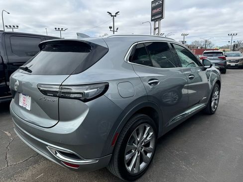 Used 2023 Buick Envision Avenir image 2