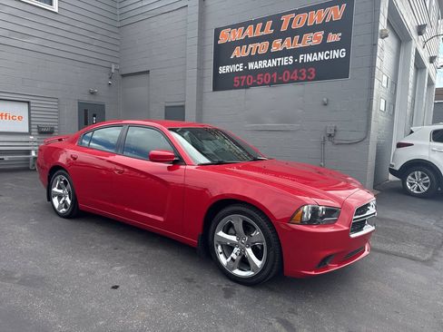 Used 2012 Dodge Charger SXT Plus RWD image 1