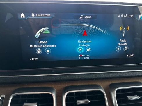 Used 2021 Mercedes-Benz GLE 450 4MATIC image 11