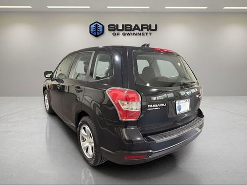 Used 2016 Subaru Forester 2.5i AWD/4WD image 3