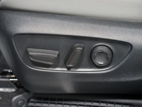 New 2026 Toyota Sienna XLE FWD image 36