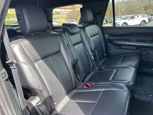 Used 2019 Ford Expedition XLT w/ Equipment Group 202A image 43