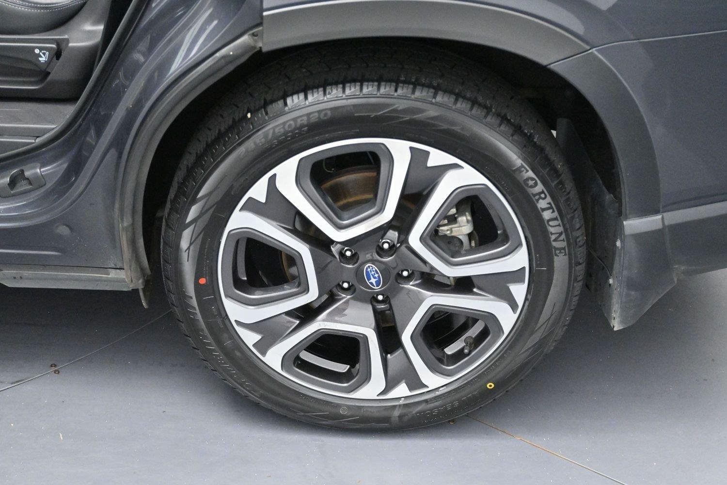 Used 2023 Subaru Ascent Limited w/ Technology Package AWD/4WD image 33