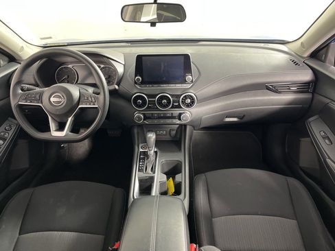 Used 2024 Nissan Sentra SV image 17